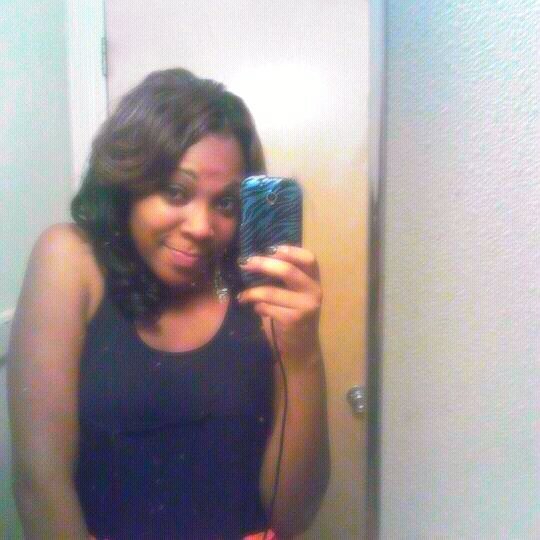 #team aquarius senior c/o 14!!;) twerking shawti && shawti keep it 100 so follow back!!;)
