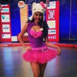 Conductora en Multimedios TV Modelo, Animadora infantil,Mujer,hermana,hija,Amiga,Trabajadora, Y con ganas de vivir Esta vida tan Hermosa. Atrevete A Soñar