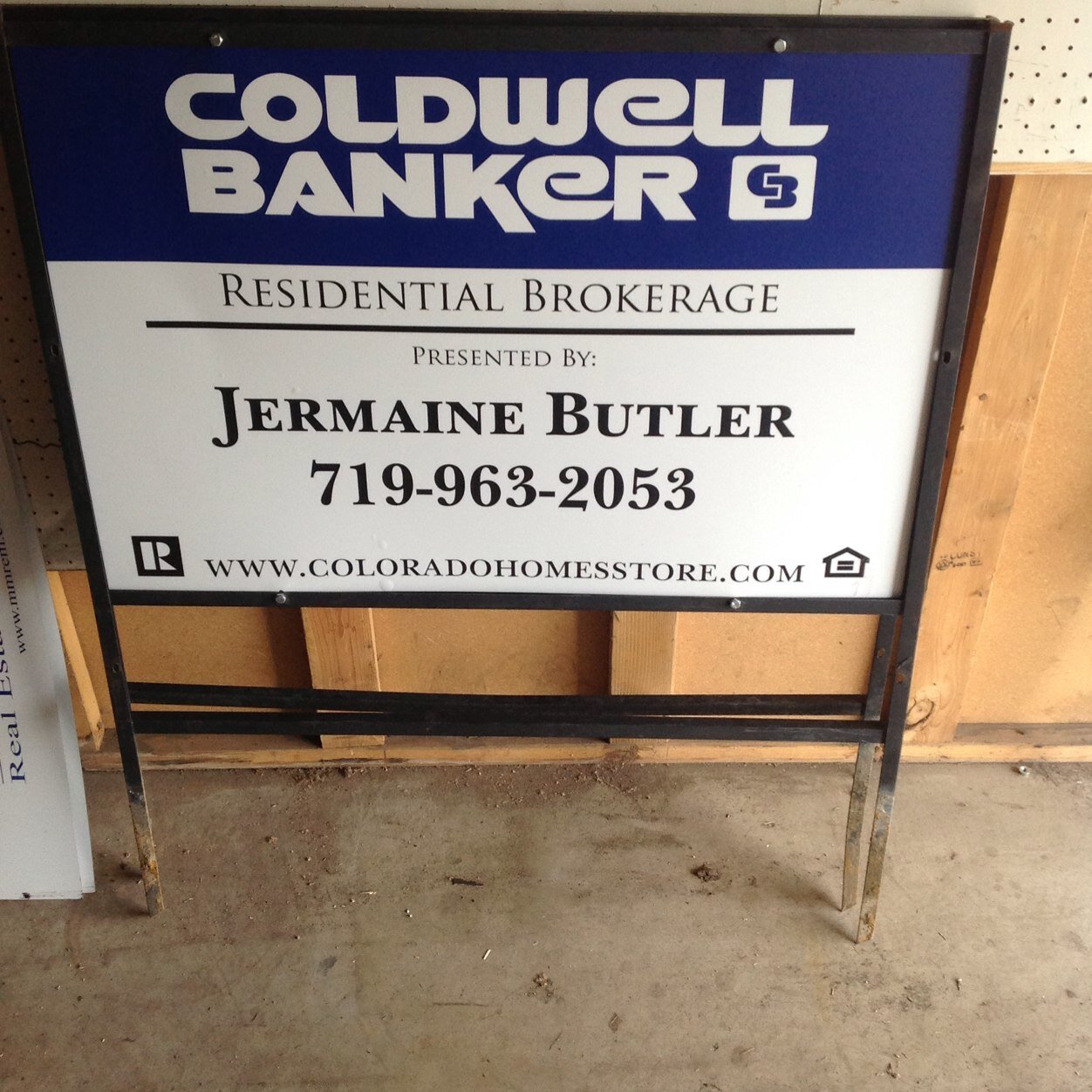 Residential Broker for the Colorado Springs area. Buying or selling? Let's talk