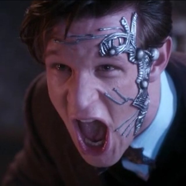 Tweeting and obsessing is my thing :) Fan-page i suppose.. I'm a timelord, my body just doesn't realize it yet. I follow back woot
