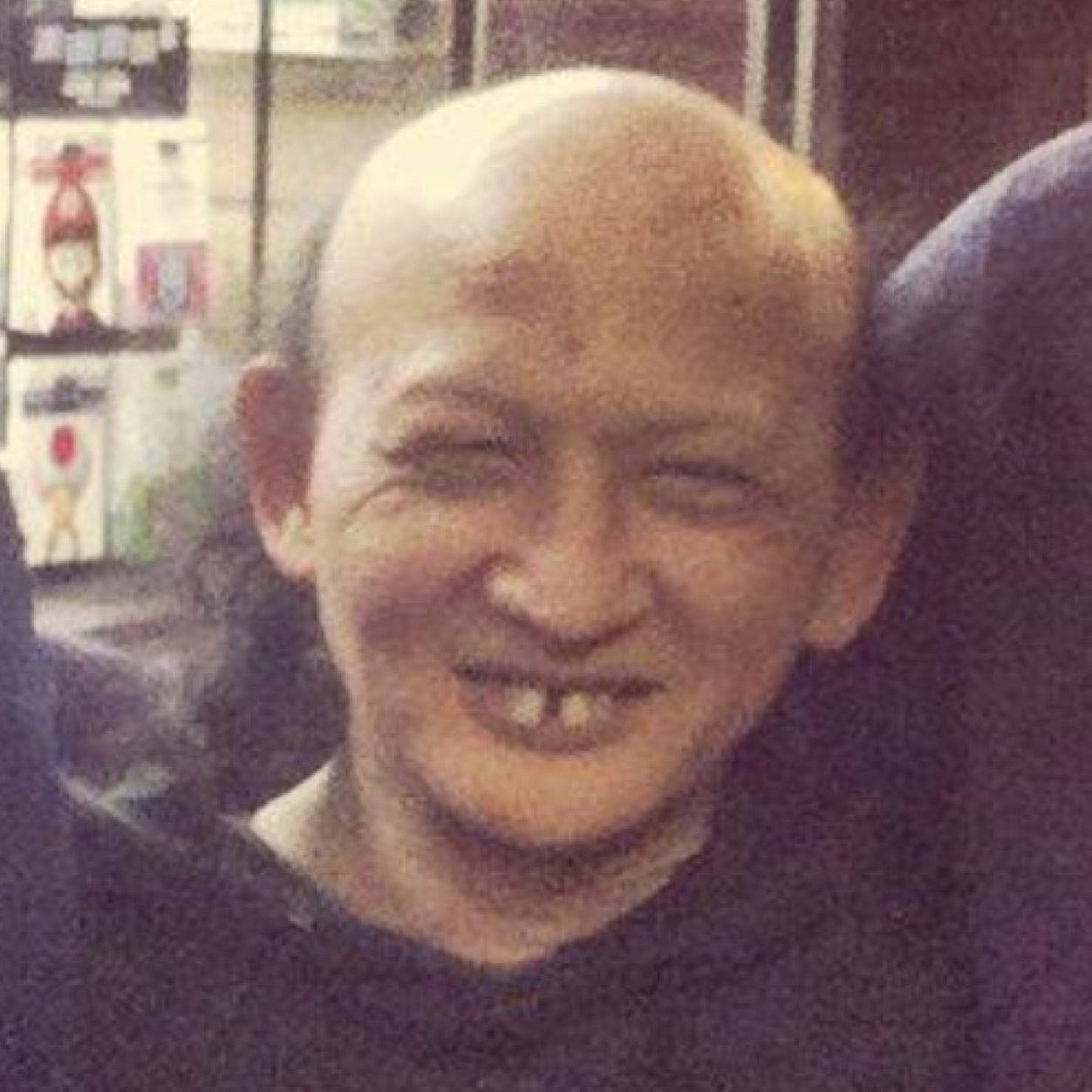 Hey there, it's Gollum. You can usually find me outside 7/11 in LKF. Give me your booze and fags! Parody account.