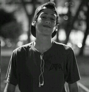 Só meu, @laylabeaa aqui. 2bjs