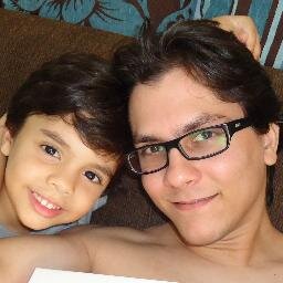 Bom filho e ótimo pai. Fã de MMA. Como bagarai!!! Analista de suporte em TI. Sou simplesmente euzinn! =]
