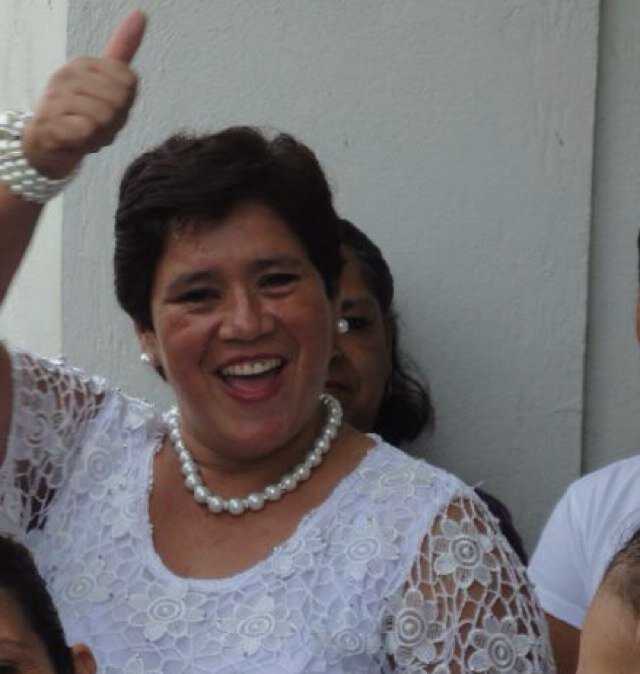 Mujer comprometida con el desarrollo del estado de colima, ex-Presidenta del CDM PRI Minatitlán(Colima), formé parte de cabildo del ayuntamiento como regidora.