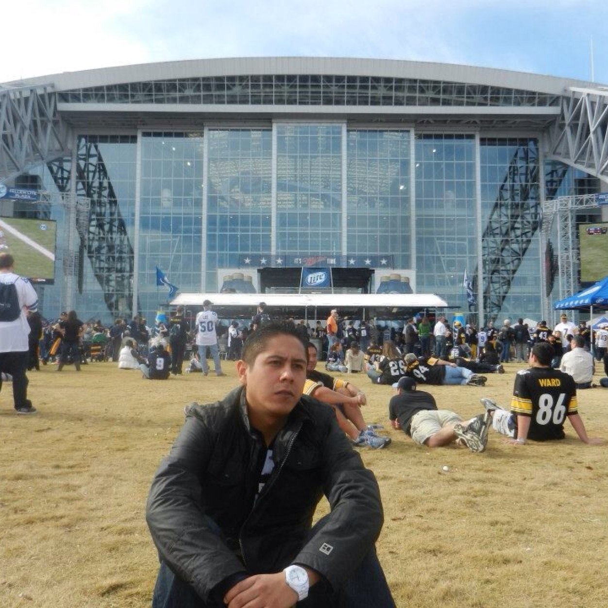 eimunguia's profile picture. 