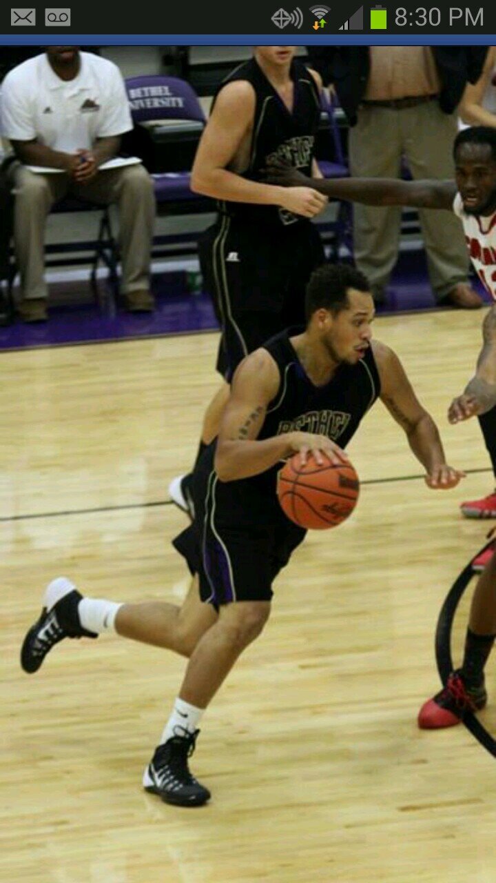 JohnnyVersnachy's profile picture. 