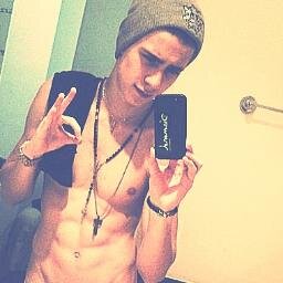 You make me smile = @Piconn