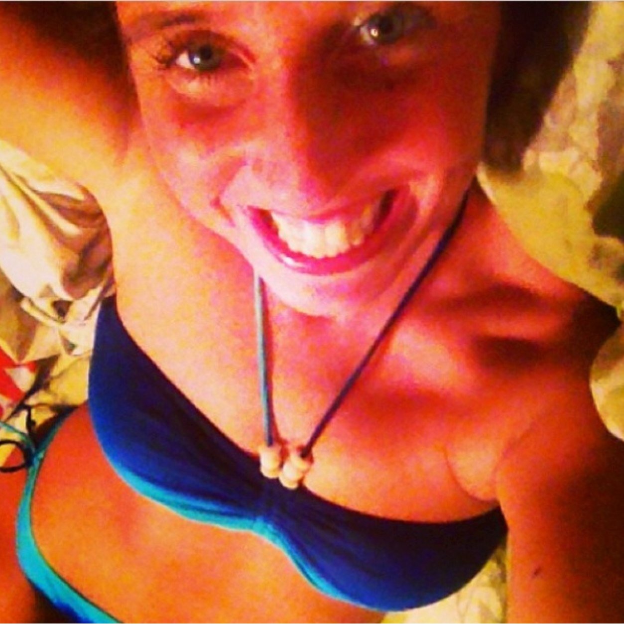 CourtneyRaw101's profile picture. Much too young to feel this damn old