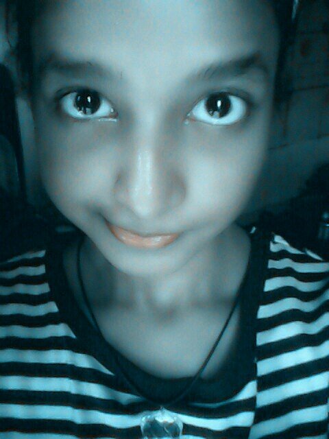 Nazima ,, 13 ,, Penang ... Follow me , I will follow u back**  ~Just a simple girl~