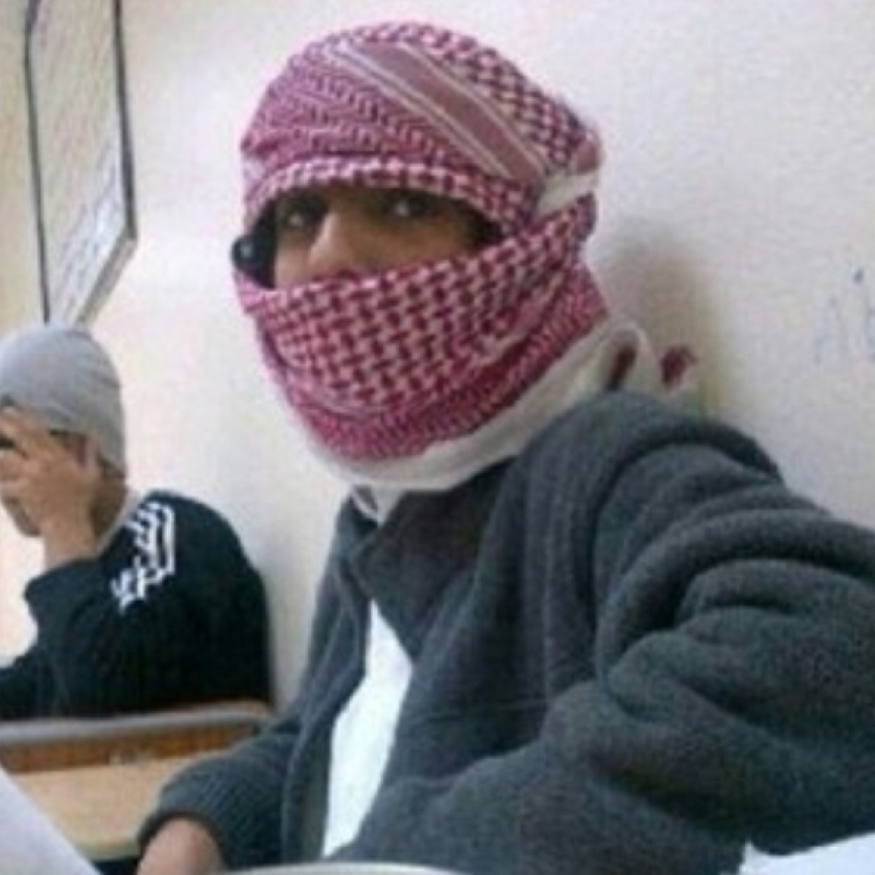 كلنا دمرتني فديتك