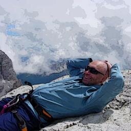 that_one_andrea's profile picture. Untwitter