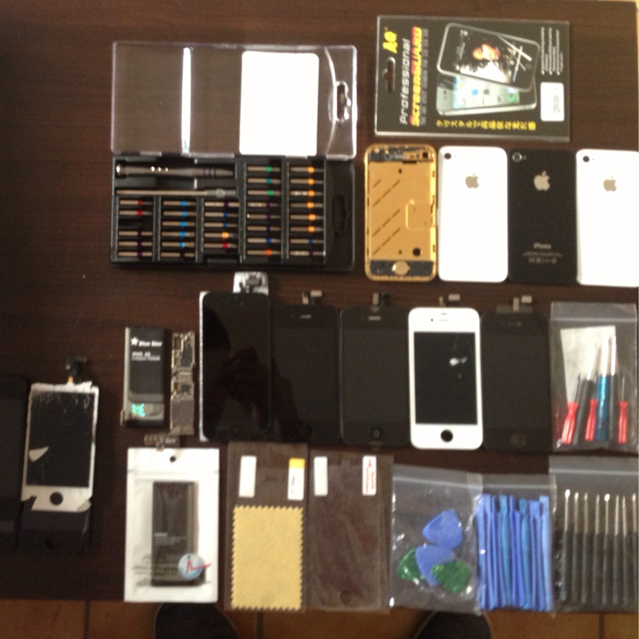 lageventgood's profile picture. Réparation tout types d'iPhones pour tout types de problèmes. Réparation/vente de pièces détachées informatique. 
Devis en DM ou facebook : Melvin BdsProd Silva