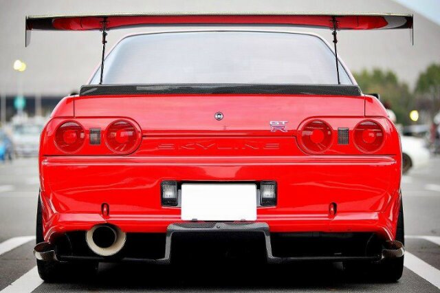 illegal street racing