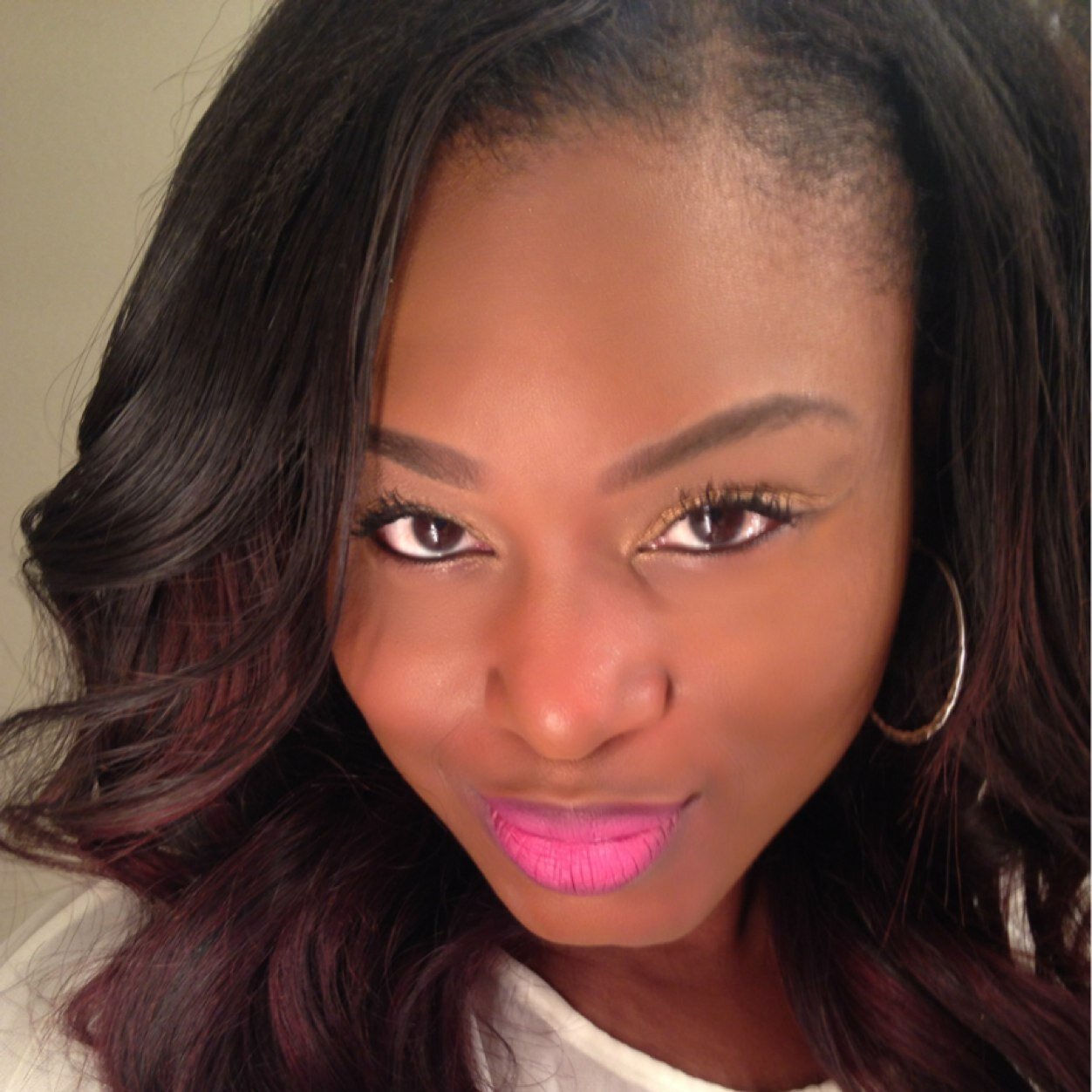 Mother, Daughter, Sister, Friend, Lover of Fashion, makeup, hair. I'm natural and I wear weave anything else, just ask