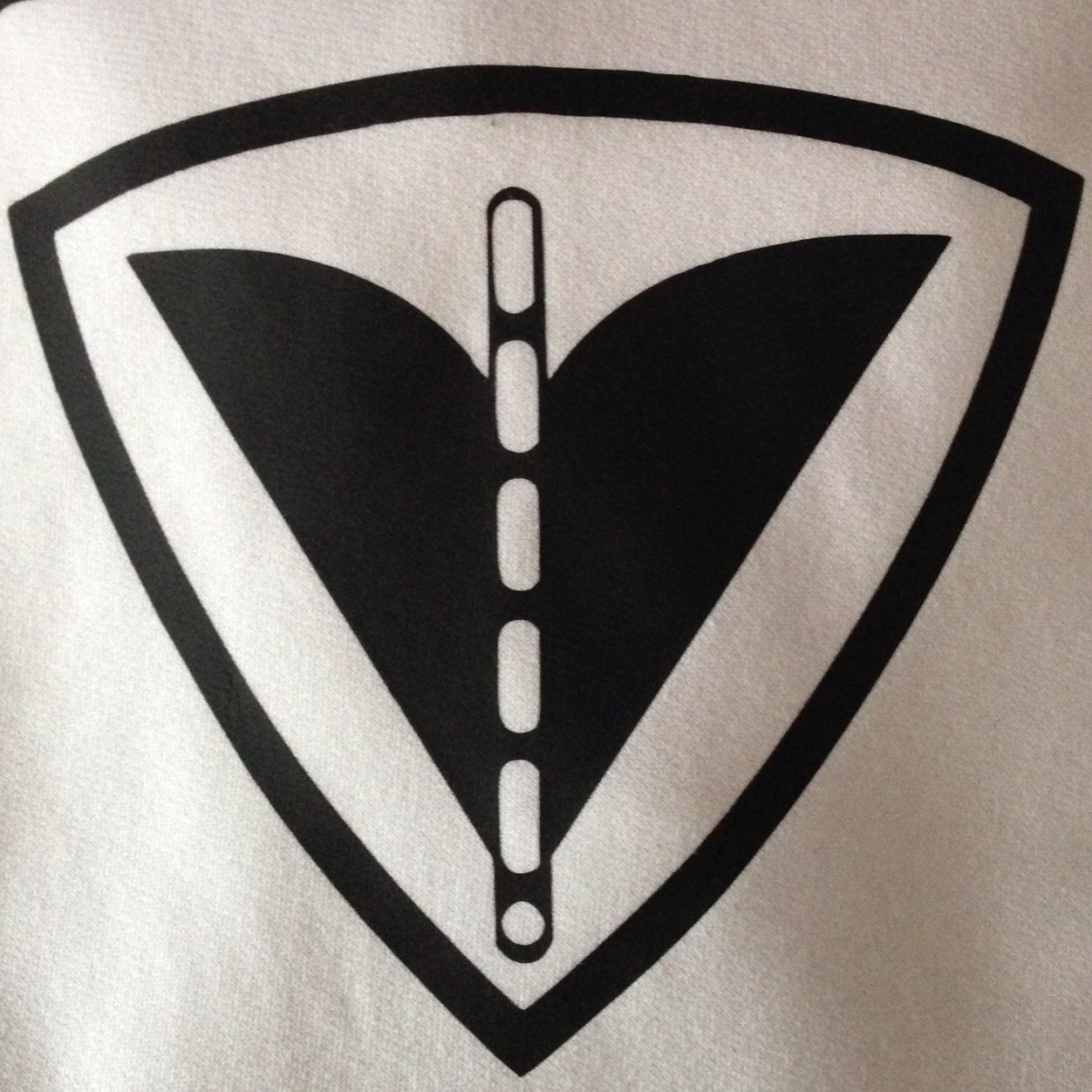 Nueva marca de ropa. Hacemos sudaderas con y sin capucha. Te animas?
https://t.co/xwuUo6JveW