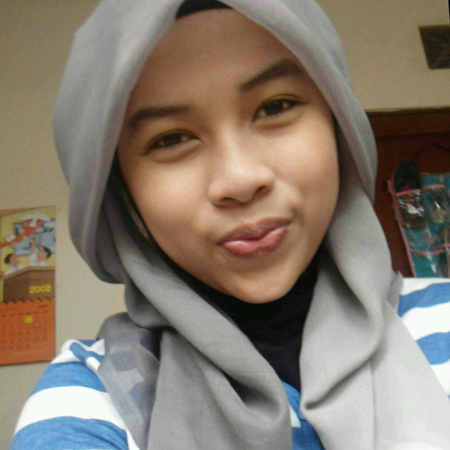 Universitas Lambung Mangkurat FKIP Sejarah'13
CN.Blue [Boice] | Bondan Prakoso 
L.O.V.E. @provocamo