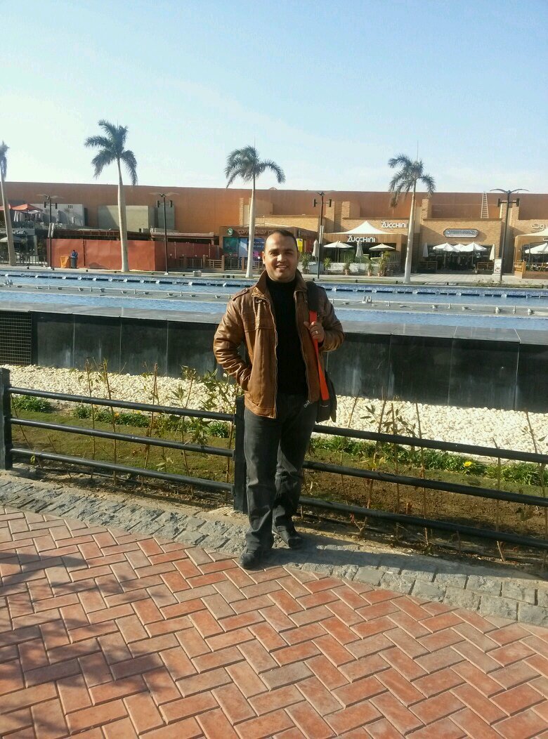 mohammedmemo2's profile picture. 