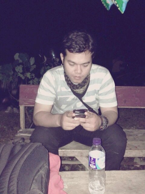 tyoversimodern's profile picture. 