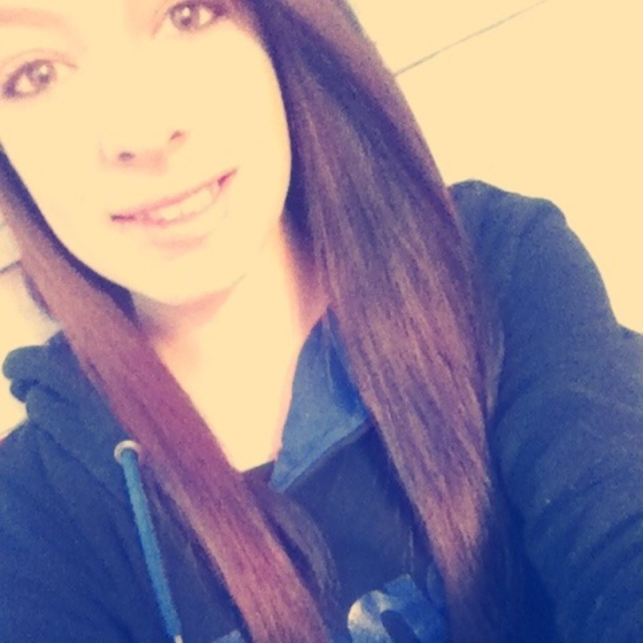 _KatieeDeanna's profile picture. I'm the kind of person who will tell you how it is; Only care for ppl who care back, I'm outgoing and I will deff embarrass you in public!!! :) smalltowngirl