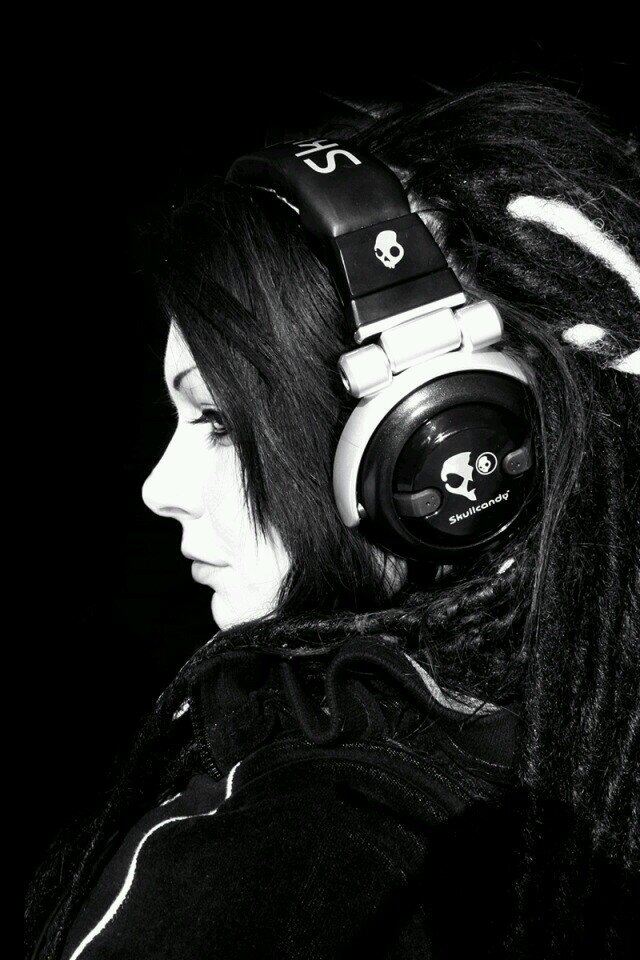 myun816's profile picture. 今年も変わらずガッカリ路線。