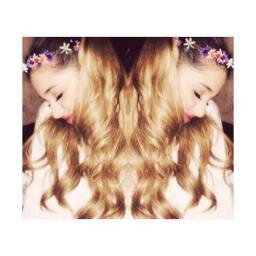 flowerianabows's profile picture. i just give you free follow pls FOLLOW @itsclassygrande just ask her for follow back ily