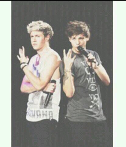 Hi! Hoola! Hablo ingles y español! I love∞ONE DIRECTION∞los amo *.*