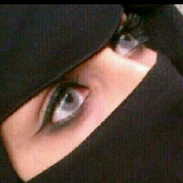 الخاااااص مهمل ،،،،،متذوقه لشعر ،،، كليه الحقوق