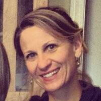 Alison Kustwan (@akustwan) Twitter profile photo
