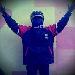 Hidup ini memang KERAS kawan \(*o*)/                                           PIN : 231635EB