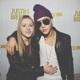 I finally met Justin 25.03.2013 it was the best day in my life. He followed me 07/06/2010. Thank you for make me BELIEVE and taught me NEVER SAY NEVER ♥