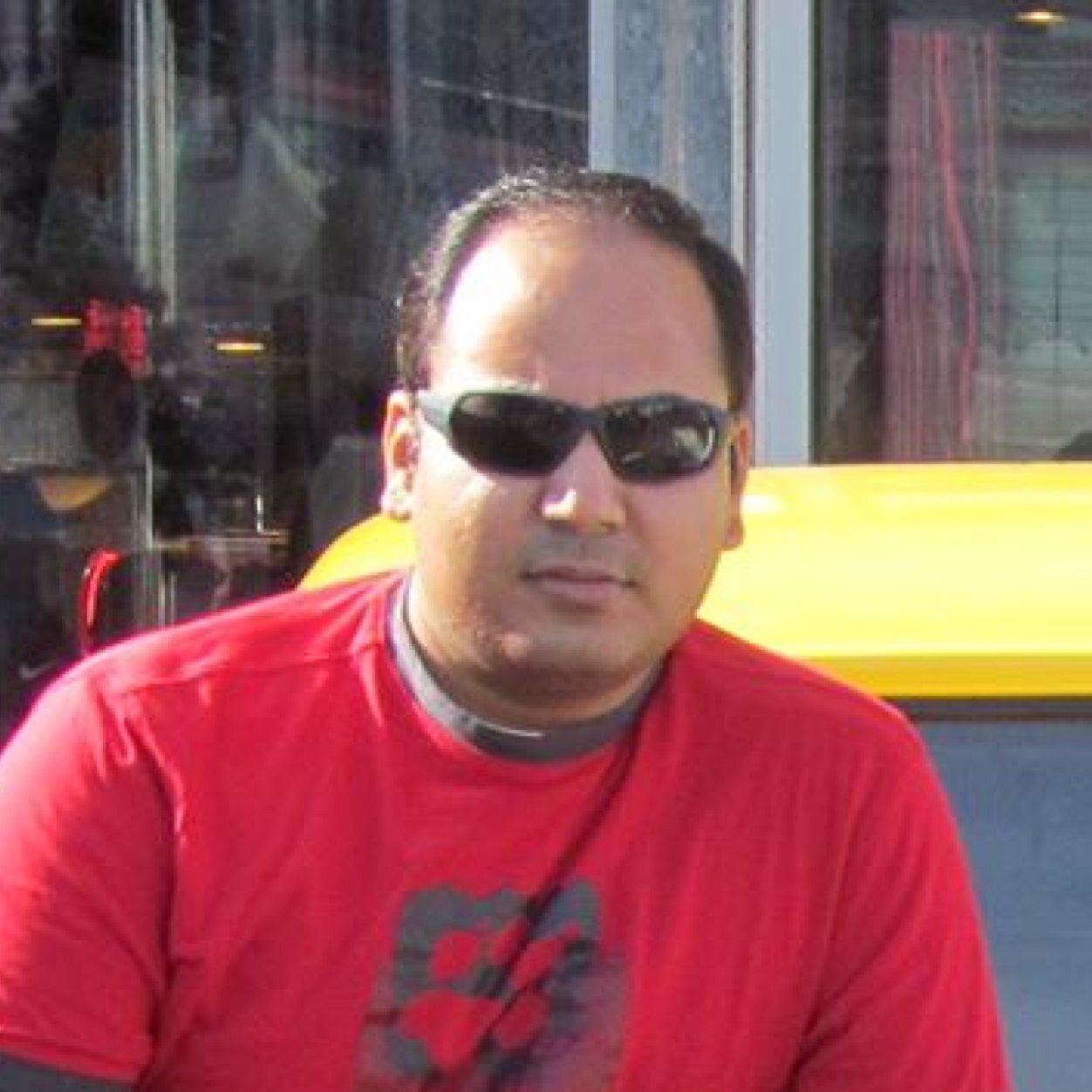 About me..... Ummmm melody khao khud jaan jao;)