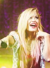 I LOVE DEMI 3
Brasil, Demetria sua linda *-*