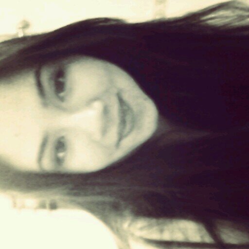 15 años, quiero viajar:)  instagram @britany_alexandra Dios ante todo ;)