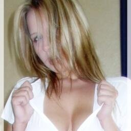 modelscout21's profile picture. http://t.co/W38bQ2ofcw