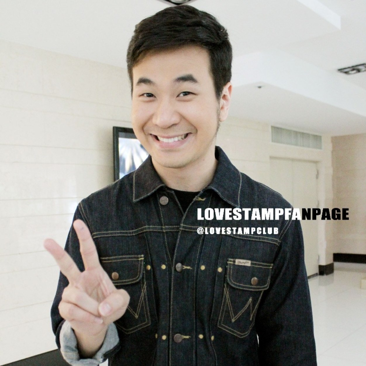 แสตมป์-อภิวัชร์ เอื้อถาวรสุข [ @stampapiwat ] fanpage : love stamp , ig : love_stamp