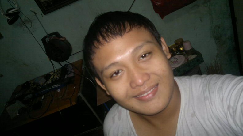 diimass_prakoso's profile picture. jadilah diri sendiri