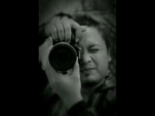 music & photography lovers.