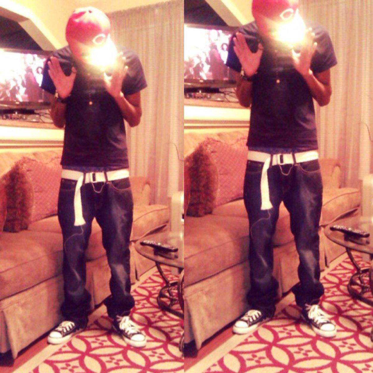 Am 22, 5'9 and skinny, a very open minded nigga, trying to better myself, find myself and Become something in life threw the form of Creativity and Art.
