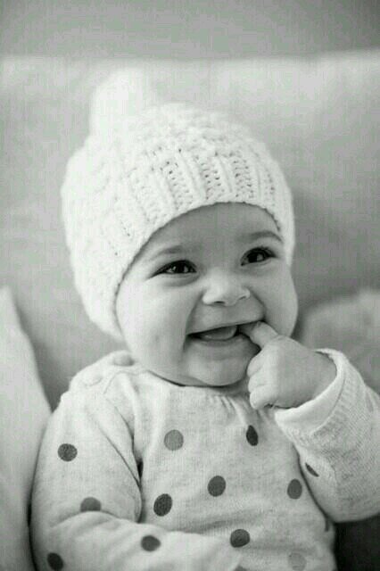 1 mesecito. (3/1/14) Noah Stefan Mancini-Moriany, pero Noah a secas para mami. Metamorfomago, como papi. ~ Jeremy, Stefan y Car ~