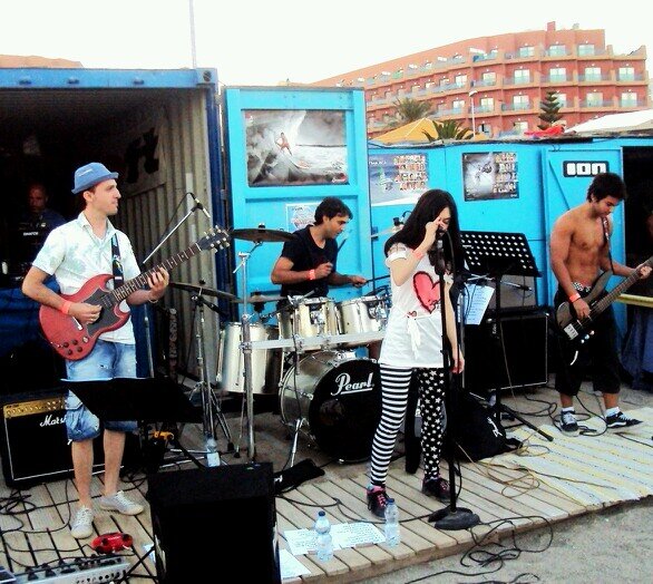 Cuenta de fans de @_SoundCrackers. Banda de Rock Alternativo de Granada