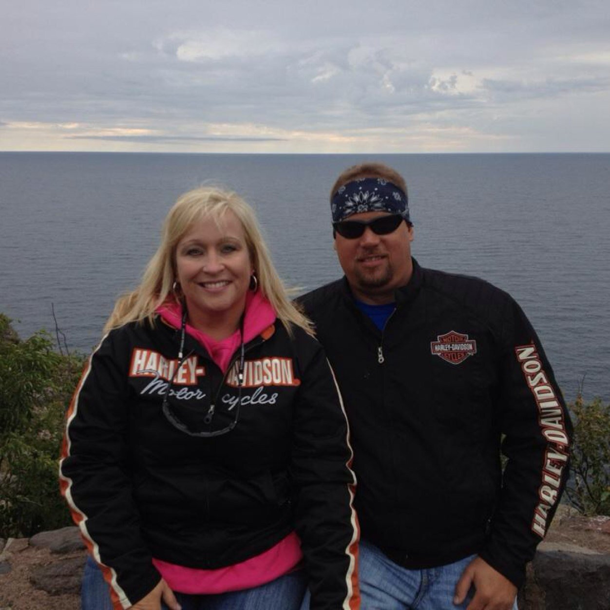 IhrkeCameron's profile picture. 