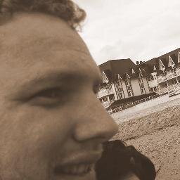 DamienBri's profile picture. #Logistique #ECommerce mais pas que...