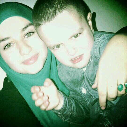 Don't dispaer and never lose hope, cause Allah(swt) is always by your side / ℓα ιℓℓαнα ιℓℓα c∕̴Ɩℓℓαн♥ Love my best x @Xtemsamania/ ILOVEYAABABEu. x @Fadouaaxo