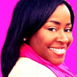 📱💻Digital Content Manager 🖥News, 💃🏾fashion, 🍛food and 🗽politics. 🇫🇷Francophone and 🇬🇧Britophile. J'ai besoin de musique pour vivre.🎧
