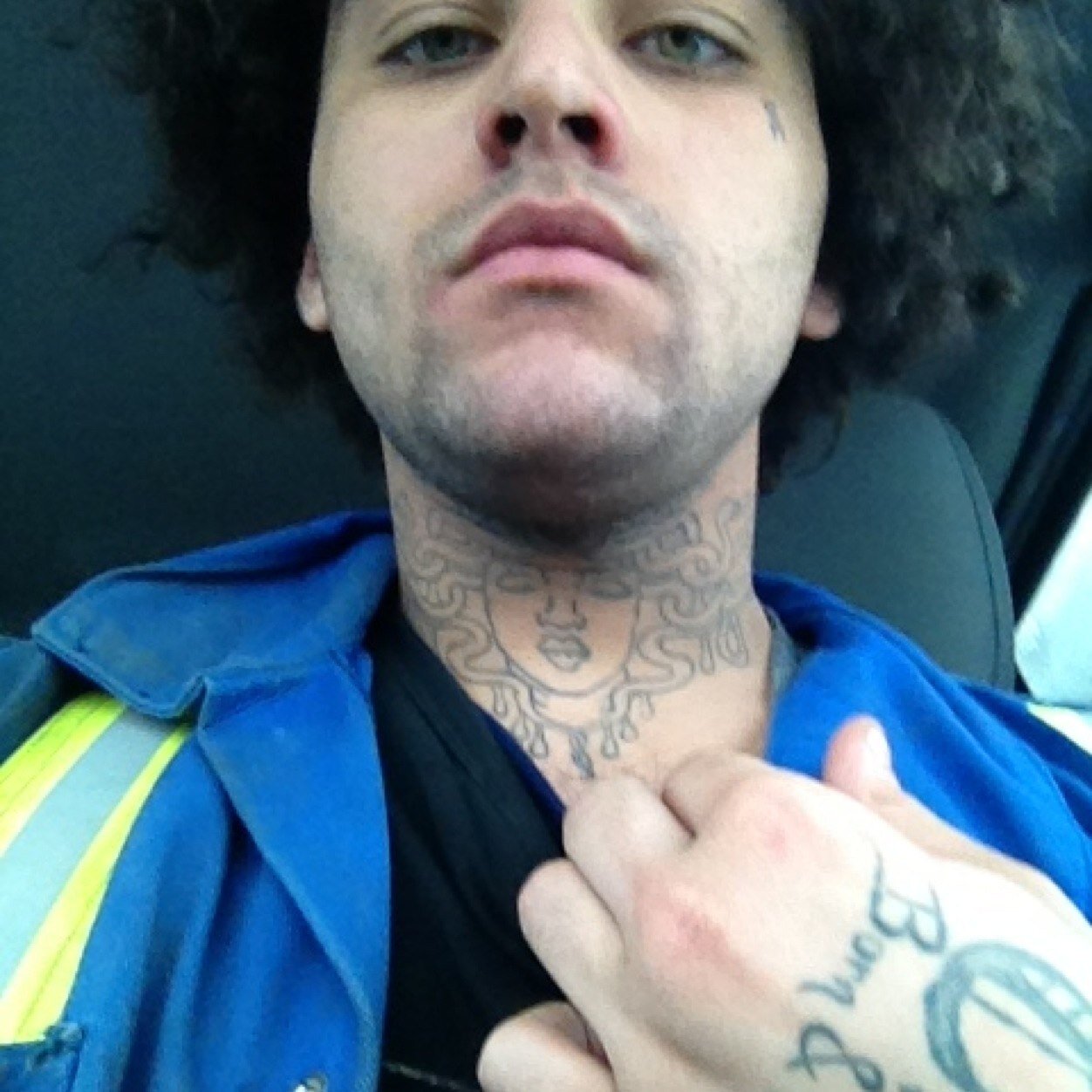 ~Singer~Songwriter~Vocalist~XEQ Clique~ ~Instagram: Robbydiamond
~Youtube: Robbydiamondmusic