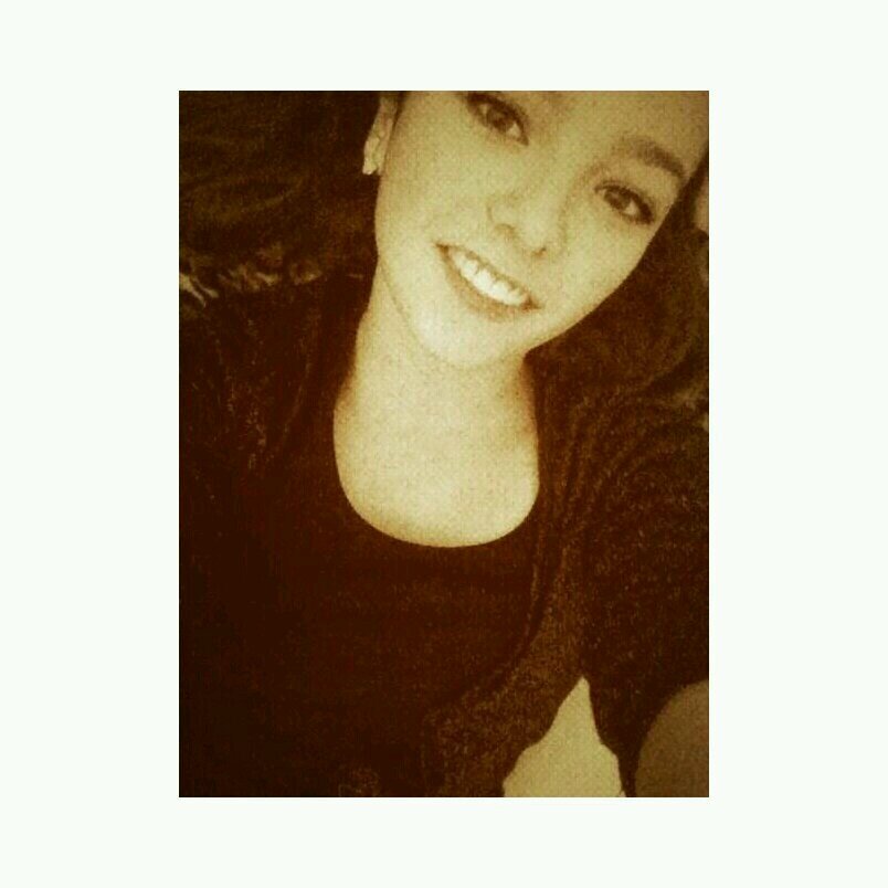 hey lieverdje ! je bent echt de beste vriendin die iemand maar kan hebben ! ik hou super veel van jou en zal er altijd voor jou zijn ! ♡♥ Bo