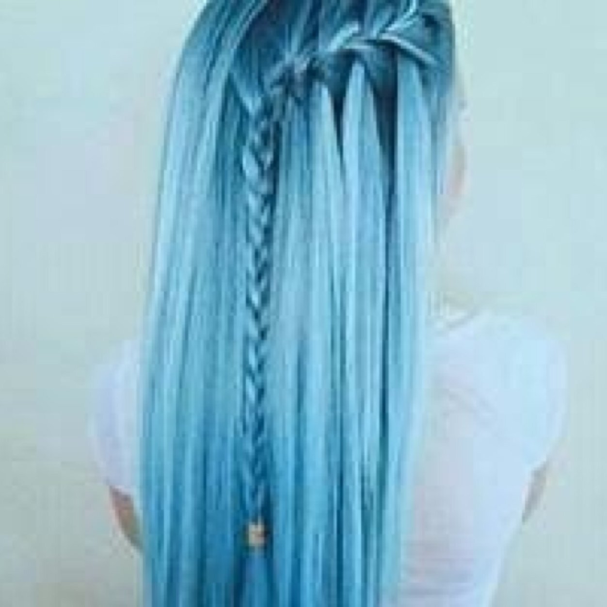 FolloLechugas's profile picture. Soy peliazul, y eso os enamora xd ~ Esto es una frase cursi para ganarme tu follow ~