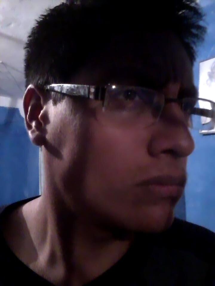 Omani20cj's profile picture. amante a los dibujos a la música al futbol americano a y ala guitarra