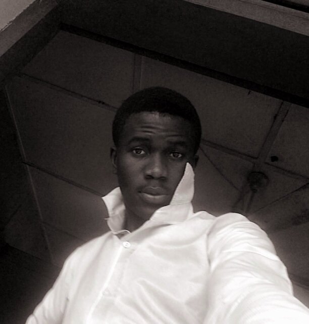 oluwayomioluwa2's profile picture. 