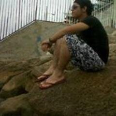 Guayaquileño y Barcelonista , estudiante de cpa . nunca mires atras si quieres un futuro sin resentimientos.